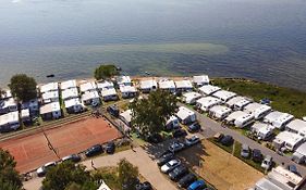 Camping Molo Surf Spot